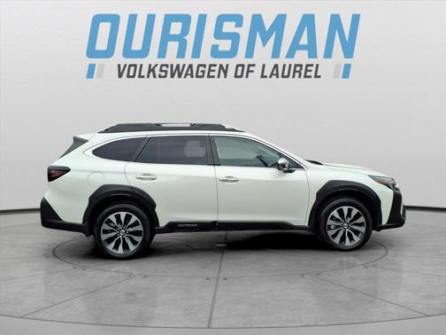 2023 Subaru Outback Touring