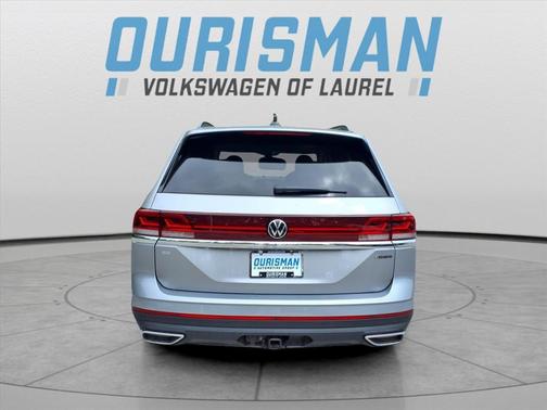 2025 Volkswagen Atlas 2.0T SE w/Technology 4MOTION