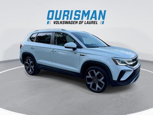 Pure White 2022 Volkswagen Taos 1.5T SEL