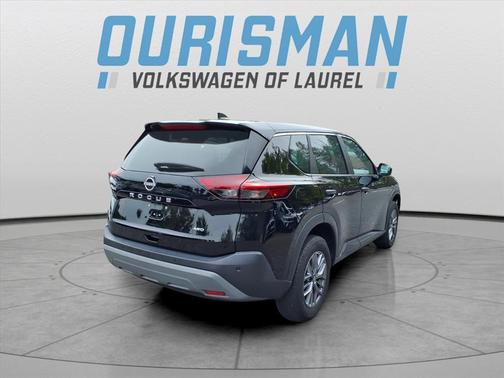 2023 Nissan Rogue S