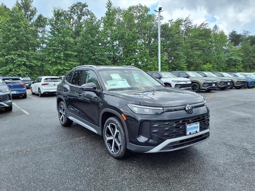 2026 Volkswagen Tiguan 2.0T SE 4MOTION