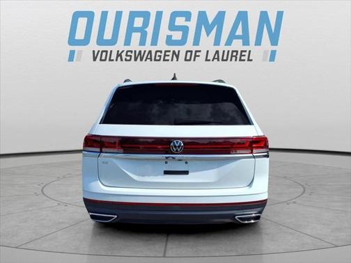 2024 Volkswagen Atlas 2.0T SE