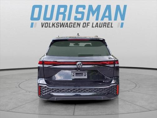 2025 Volkswagen Tiguan 2.0T SE R-Line Black 4MOTION
