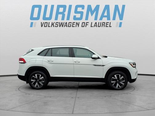 2022 Volkswagen Atlas Cross Sport 2.0T SE