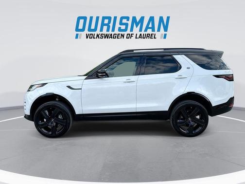 Fuji White 2023 Land Rover Discovery P300 S R-Dynamic
