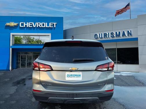 Sterling Gray Metallic 2024 Chevrolet Equinox 1LT