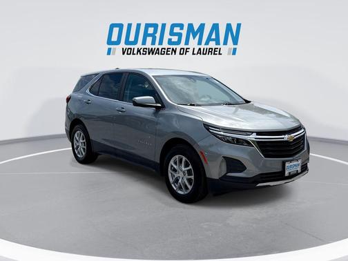Sterling Gray Metallic 2024 Chevrolet Equinox 1LT