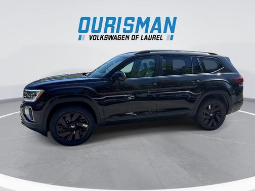 Deep Black Pearl 2026 Volkswagen Atlas 2.0T SE w/Technology 4MOTION