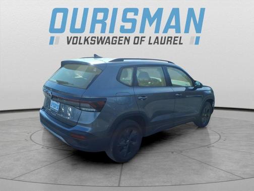 Platinum Gray Metallic 2025 Volkswagen Taos 1.5T S