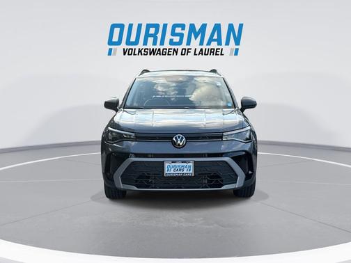 Platinum Gray Metallic 2025 Volkswagen Taos 1.5T S