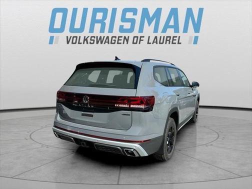 2025 Volkswagen Atlas 2.0T SE