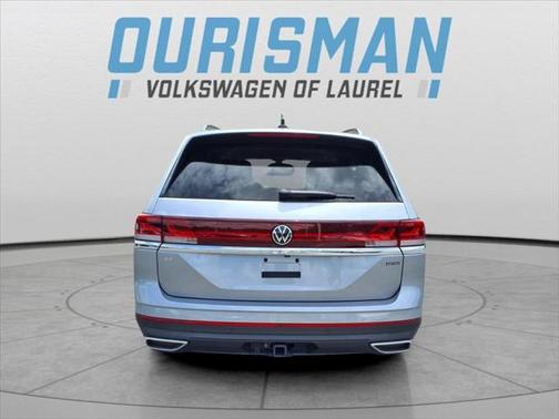 2024 Volkswagen Atlas 2.0T SE w/Technology 4MOTION