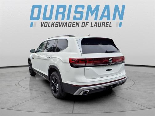 2026 Volkswagen Atlas Peak Edition