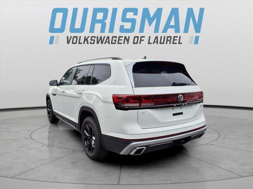 2026 Volkswagen Atlas Peak Edition