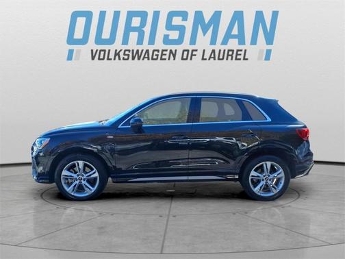 2021 Audi Q3 45 S line Premium
