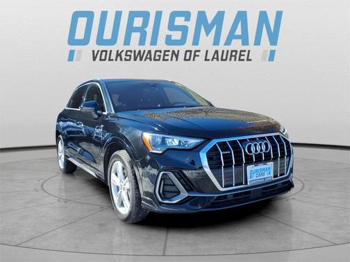 2021 Audi Q3 45 S line Premium