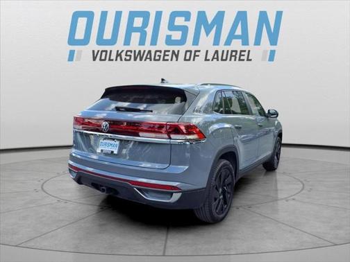 2024 Volkswagen Atlas Cross Sport 2.0T SE w/Technology