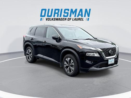 Super Black 2021 Nissan Rogue SV