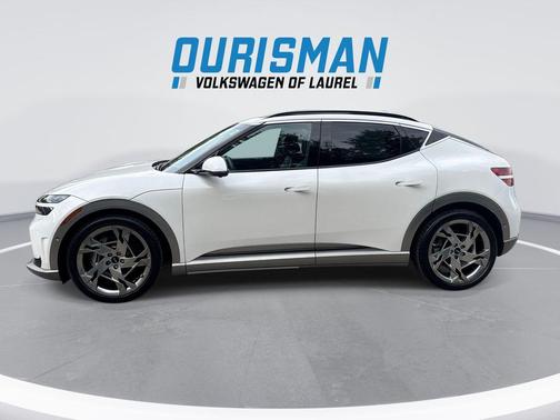 Uyuni White 2023 Genesis GV60 Performance AWD