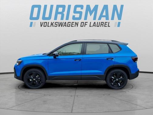 2025 Volkswagen Taos 1.5T SE Black