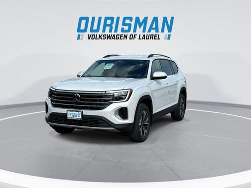 White Pearl 2026 Volkswagen Atlas 2.0T SE