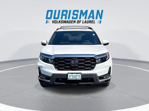 Platinum White Pearl 2023 Honda Passport AWD EX-L
