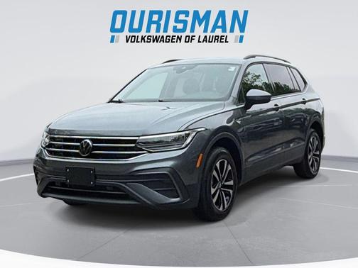 Platinum Gray Metallic 2024 Volkswagen Tiguan 2.0T S