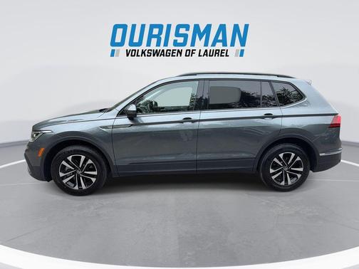 Platinum Gray Metallic 2024 Volkswagen Tiguan 2.0T S