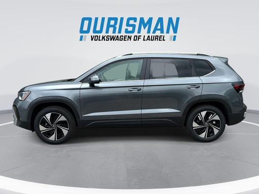 Platinum 2026 Volkswagen Taos SE