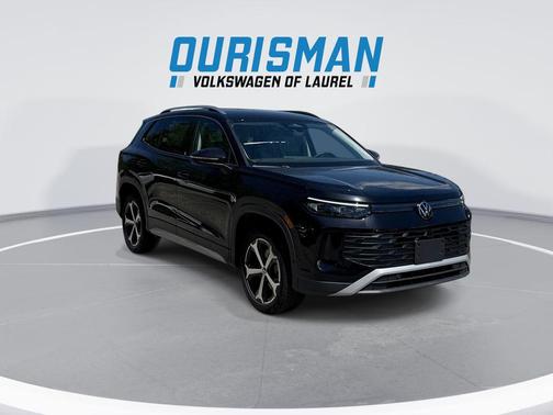 Platinum 2026 Volkswagen Tiguan 2.0T SE R-Line Black 4MOTION
