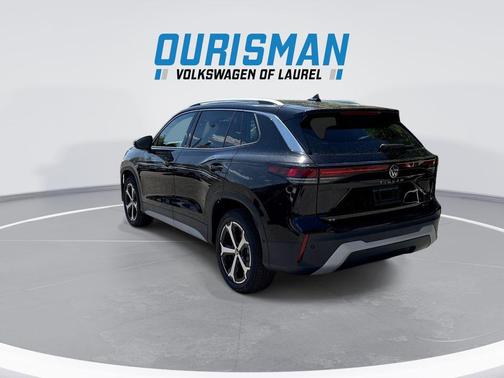 Platinum 2026 Volkswagen Tiguan 2.0T SE R-Line Black 4MOTION