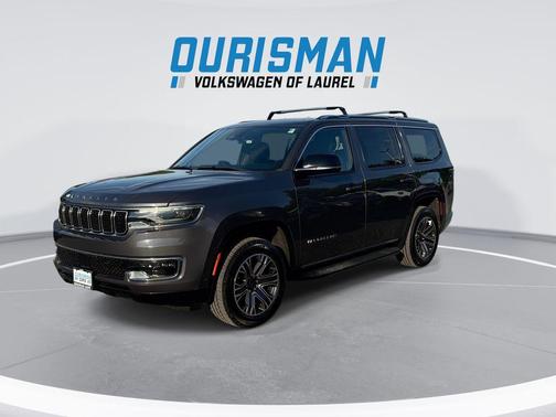 Baltic Gray Metallic Clearcoat 2023 Jeep Wagoneer Series I 4x4