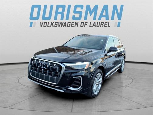 2025 Audi Q7 55 Premium Plus