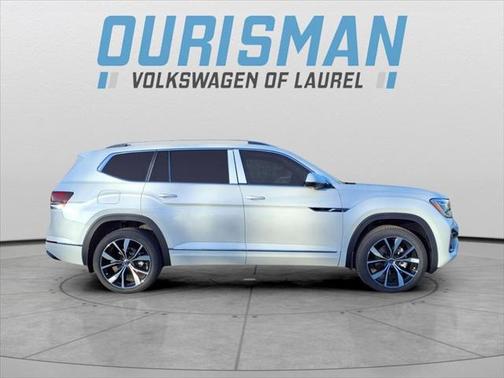 2025 Volkswagen Atlas 2.0T SEL Premium R-Line 4MOTION