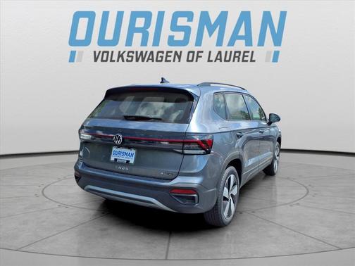 2026 Volkswagen Taos SE