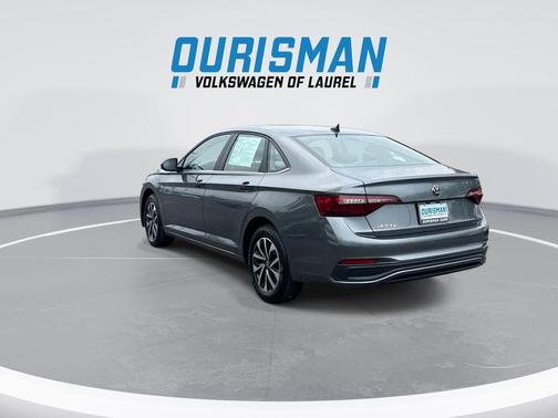 Platinum Gray Metallic 2023 Volkswagen Jetta 1.5T S