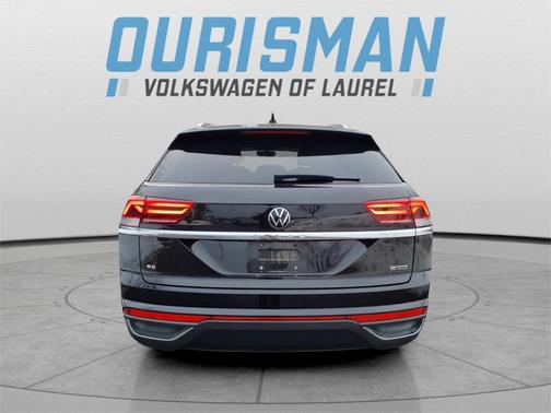 2022 Volkswagen Atlas Cross Sport 2.0T SE w/Technology 4MOTION