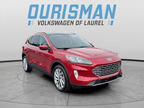 2021 Ford Escape Titanium