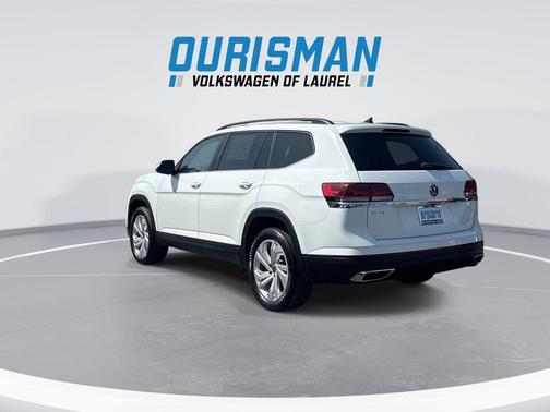 Pure White 2023 Volkswagen Atlas 3.6L SE w/Technology