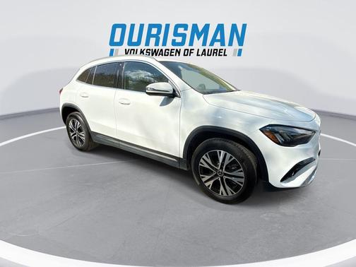 Polar White 2025 Mercedes-Benz GLA 250 4MATIC