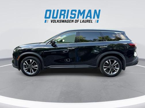 Mineral Black 2023 INFINITI QX60 Luxe