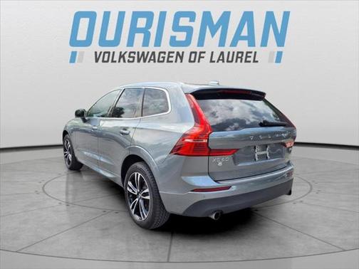2021 Volvo XC60 T5 Momentum