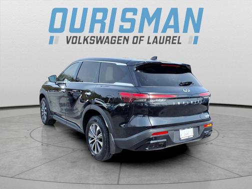 2023 INFINITI QX60 Pure