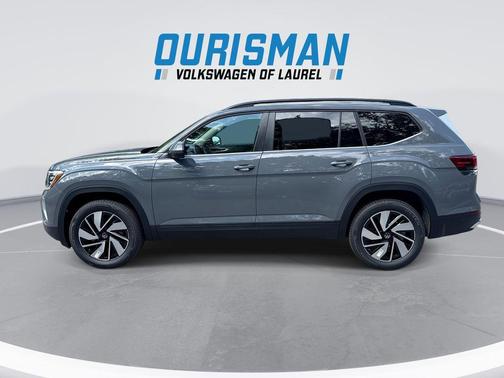 Pure Gray 2026 Volkswagen Atlas 2.0T SE w/Technology 4MOTION