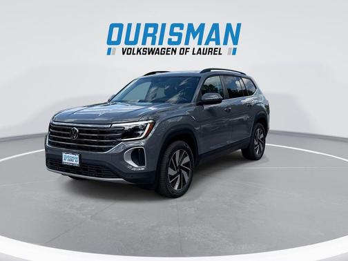 Pure Gray 2026 Volkswagen Atlas 2.0T SE w/Technology 4MOTION