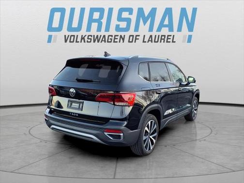 2024 Volkswagen Taos 1.5T SE