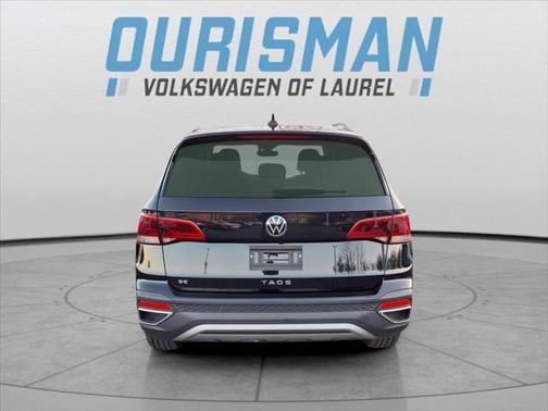 2024 Volkswagen Taos 1.5T SE