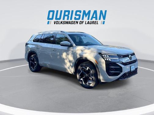 Sandstone 2027 Volkswagen Atlas SEL R-Line