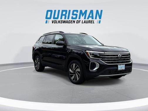 Deep Black Pearl 2026 Volkswagen Atlas 2.0T SE w/Technology 4MOTION