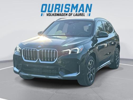 San Remo Green Metallic 2025 BMW X1 xDrive28i